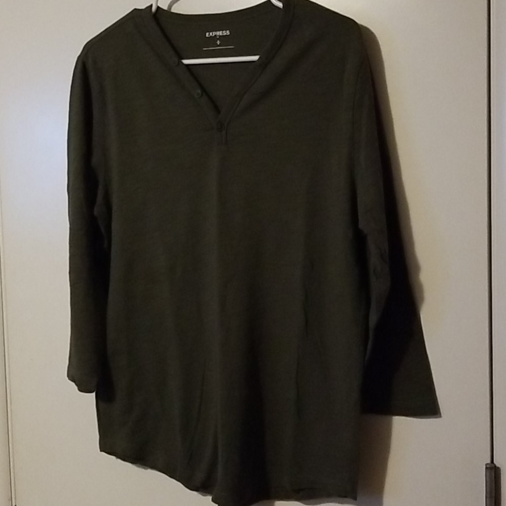 Express Mens 3/4 sleeve tee